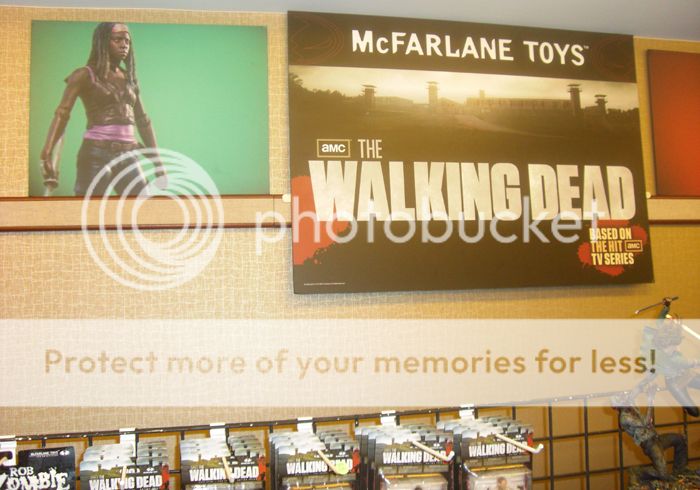 photo chiller-mcfarlane-3_zps20e19c8c.jpg