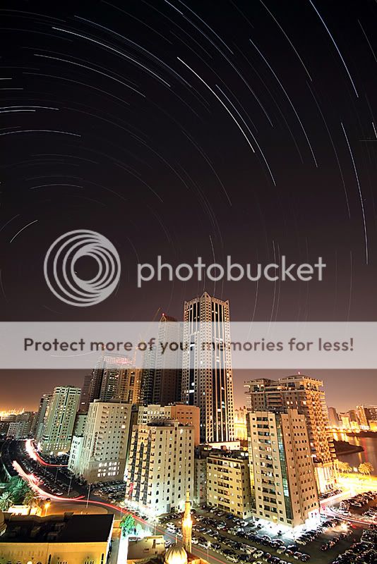 IMAGE: http://i810.photobucket.com/albums/zz30/Shoayb/Startrails12345a.jpg