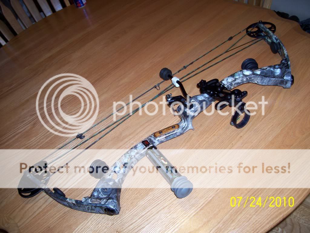 Archery Research AR34 compound bow and accesories 24hourcampfire